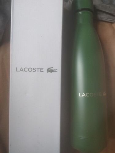 Lacoste water bottle/Vacuum